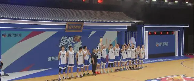 为什么专业篮球品牌在训练中如此重要_0